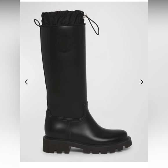 Moncler Black Women's Winter Boots - Picture 1 of 6